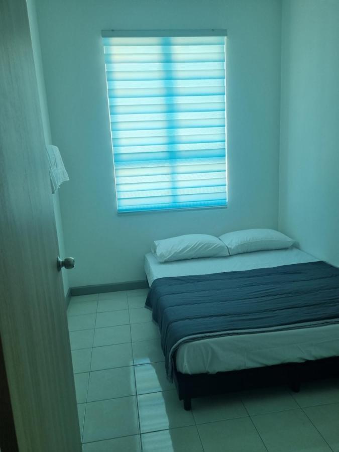 Seaside Haven Homestay Seaview Unit With Pool Opposite Ktcc & Mayang Mall - Pangsapuri Ladang Tanjung Kuala Terengganu Extérieur photo